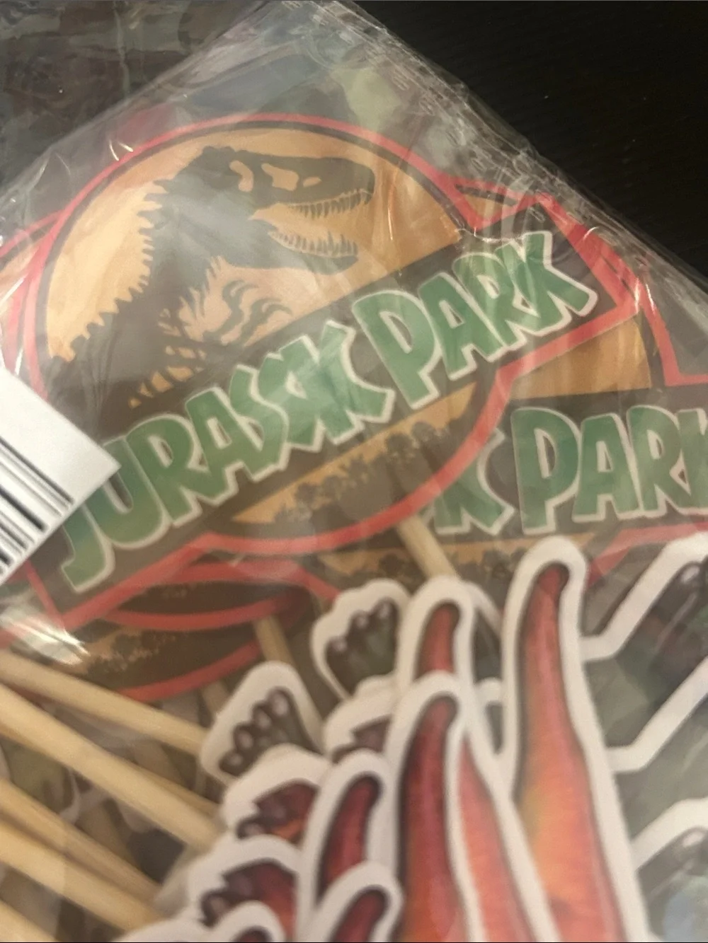 New unopened dinosaur 39pack cupcake decoration s supplies